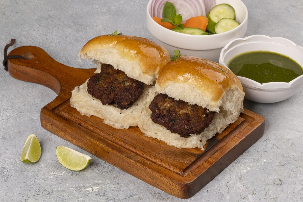 Double Kabab Pav